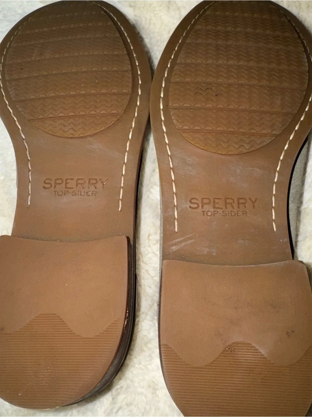 Sperry classic slip